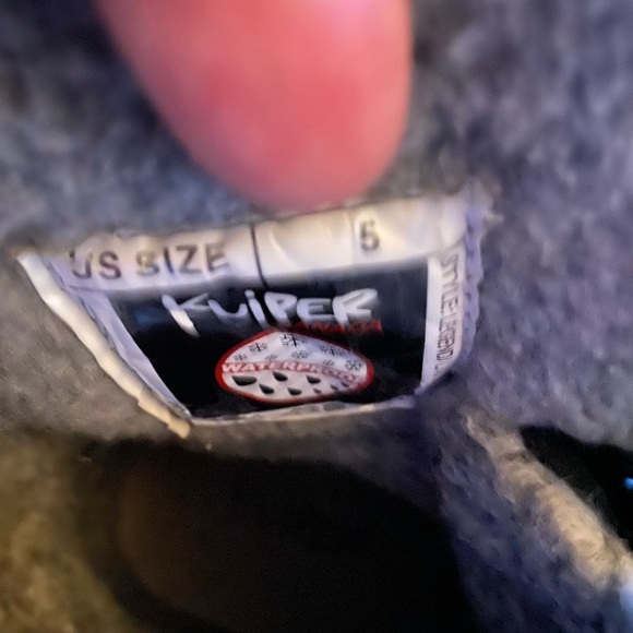 Boots - Picture 2 of 3